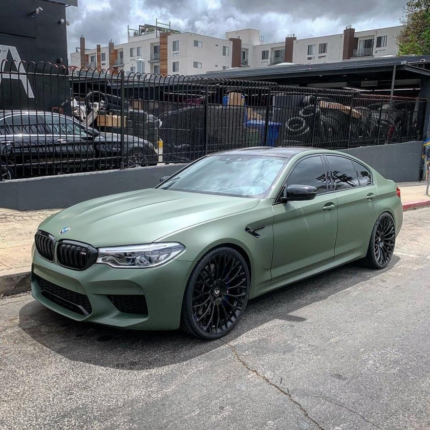 BMW m5 f90 зелёный матовый