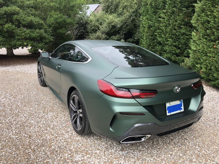 БМВ м8 матовая