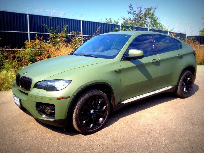 БМВ х5 зеленый матовый