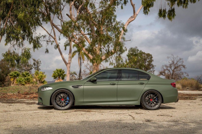 BMW m5 f10 Green