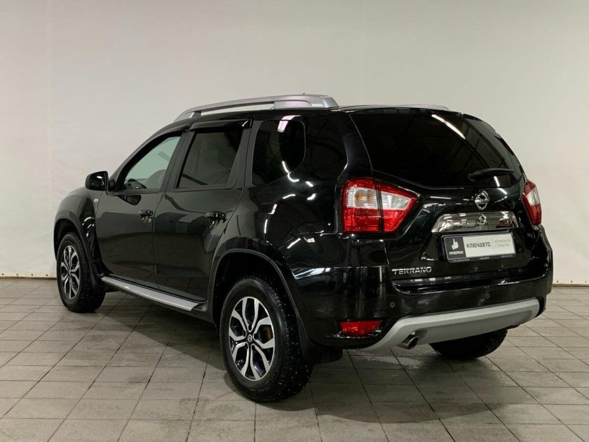 Ниссан Террано черный