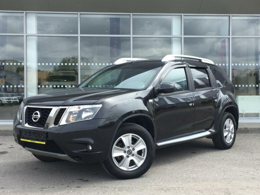 Машина Ниссан Террано