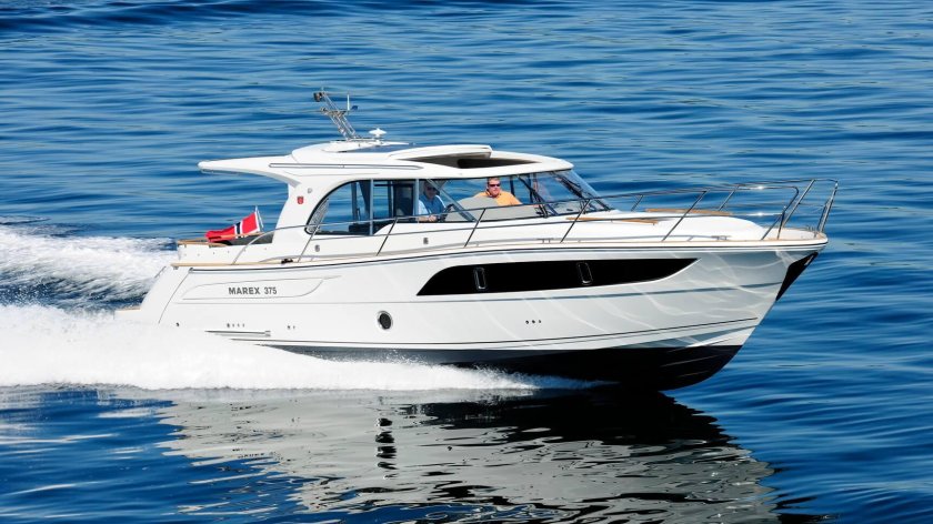 Marex 370 aft cabin cruiser