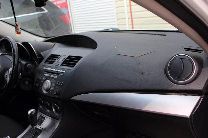 Mazda 3 торпеда