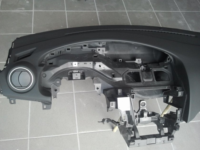 Торпеда Мазда 3 BL