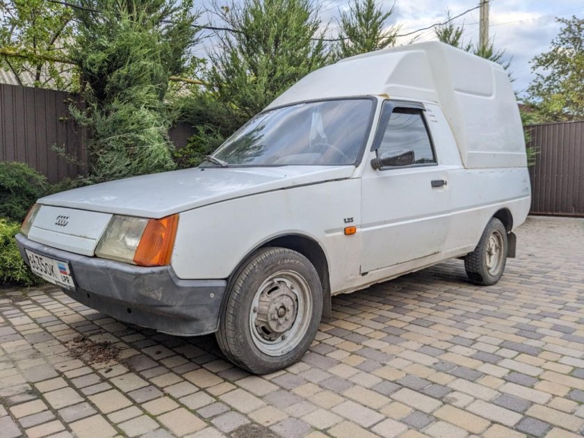 Заз 110557 \ таврия\