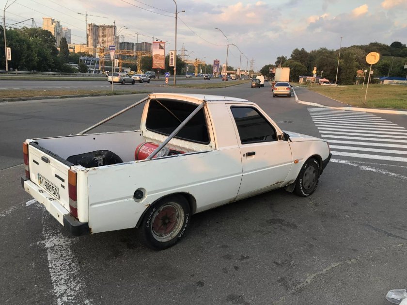 ЗАЗ 1102 пикап