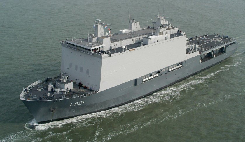 Десантный корабль Йохан де Витт