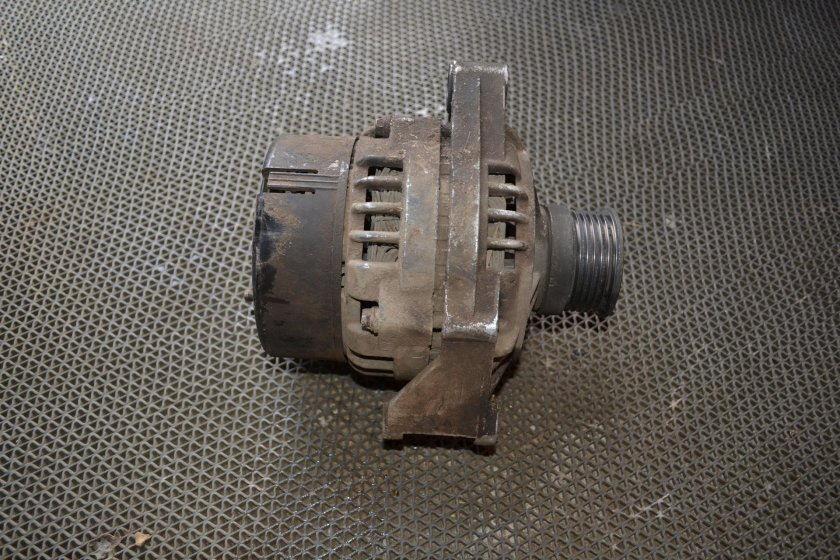 Генератор ВАЗ 2114 80а