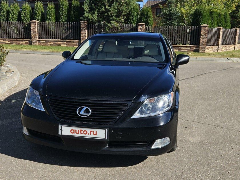 Лексус 460 седан 2006г