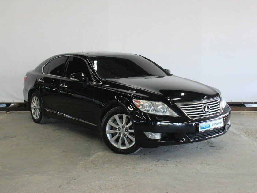 Мерседес 212 221 лизинговый автоломбард