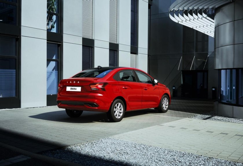 Лада искра седан