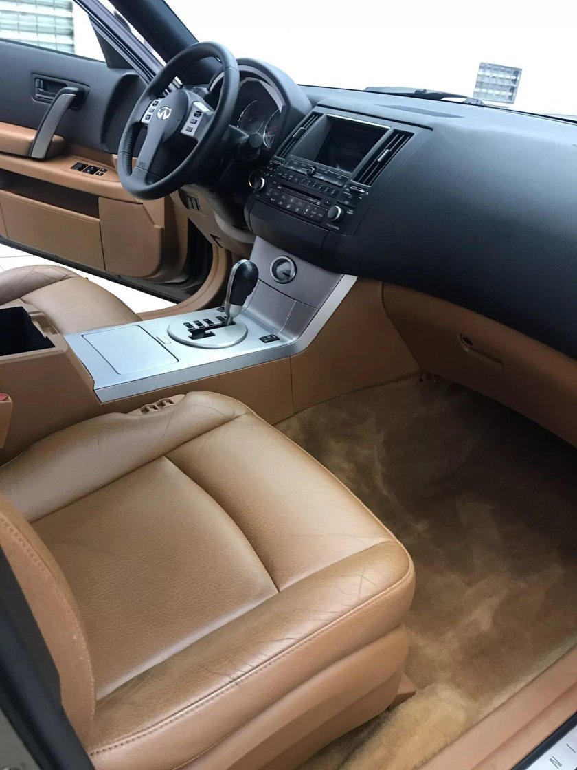 Инфинити fx35 2003 салон