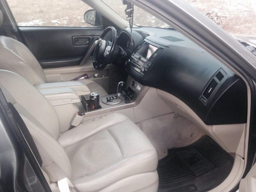 Перетяжка салона Инфинити фх35