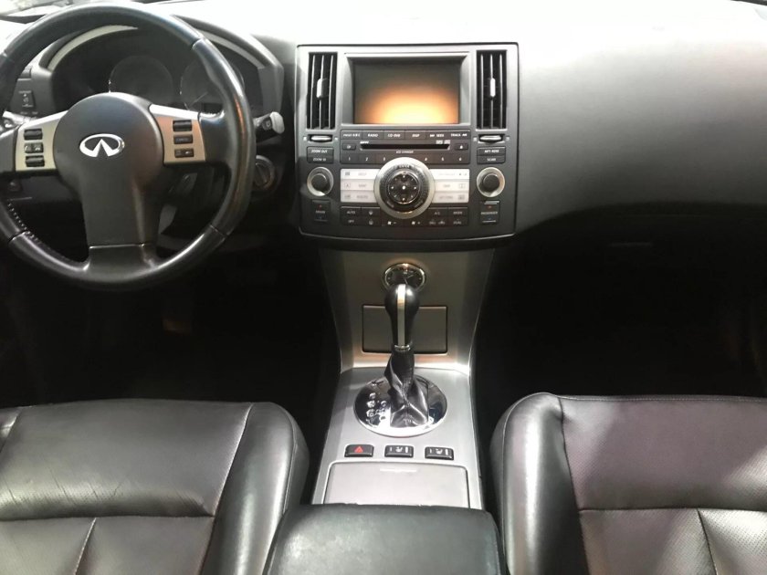 Infiniti fx35 2008