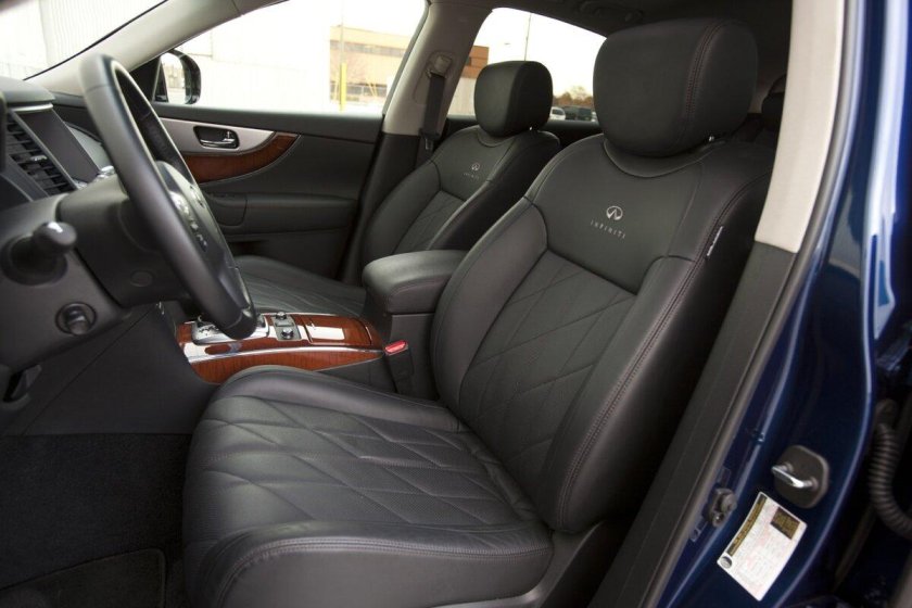 Сиденье Инфинити fx35