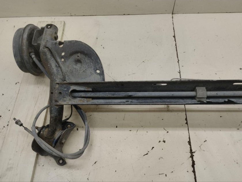 Задняя балка рено симбол