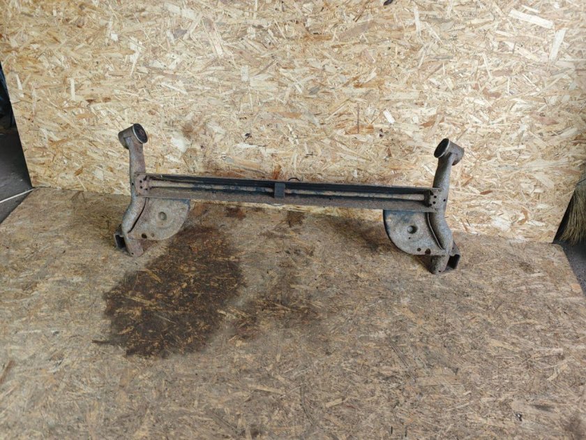 Балка подвески