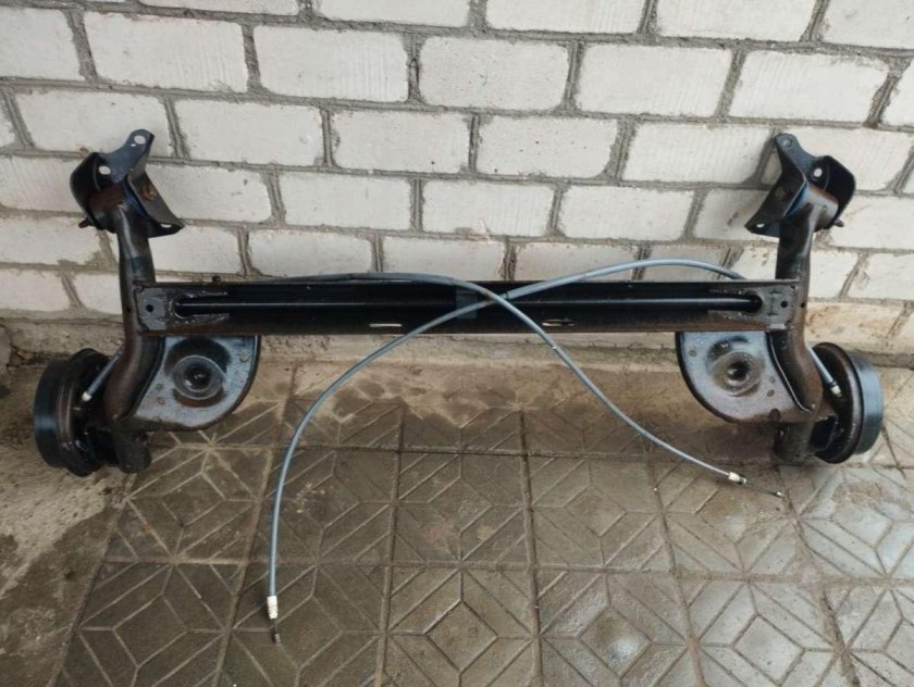 Задняя подвеска Рено Логан 2