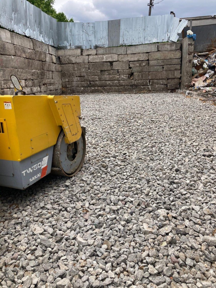 Укладка асфальтовой крошки