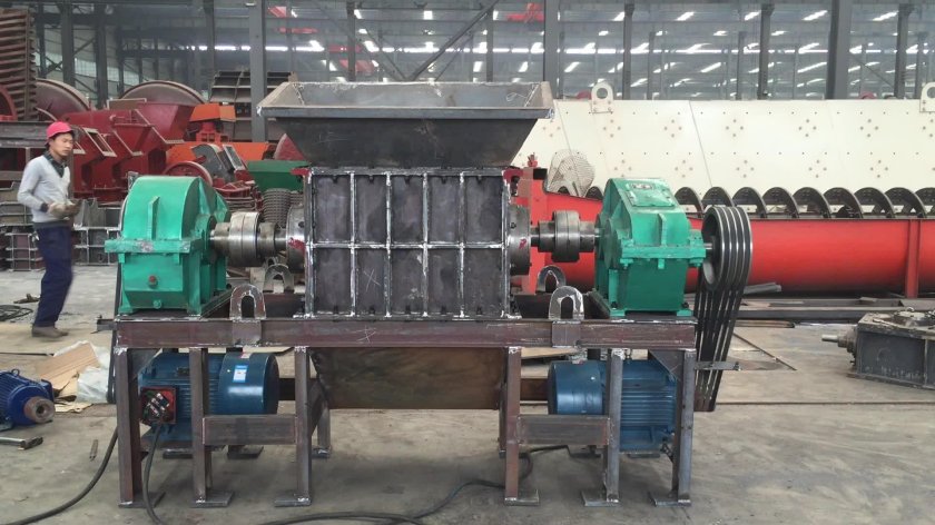 Шредер одновальный для измельчения резины