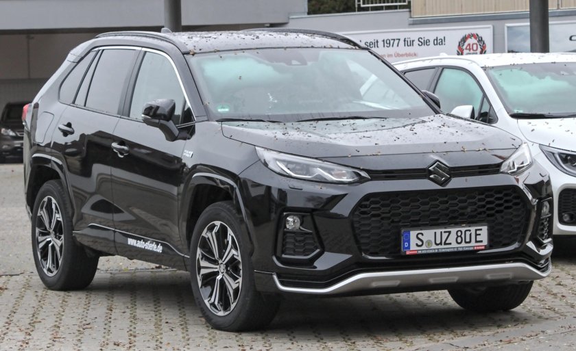Новый кроссовер Сузуки 2020