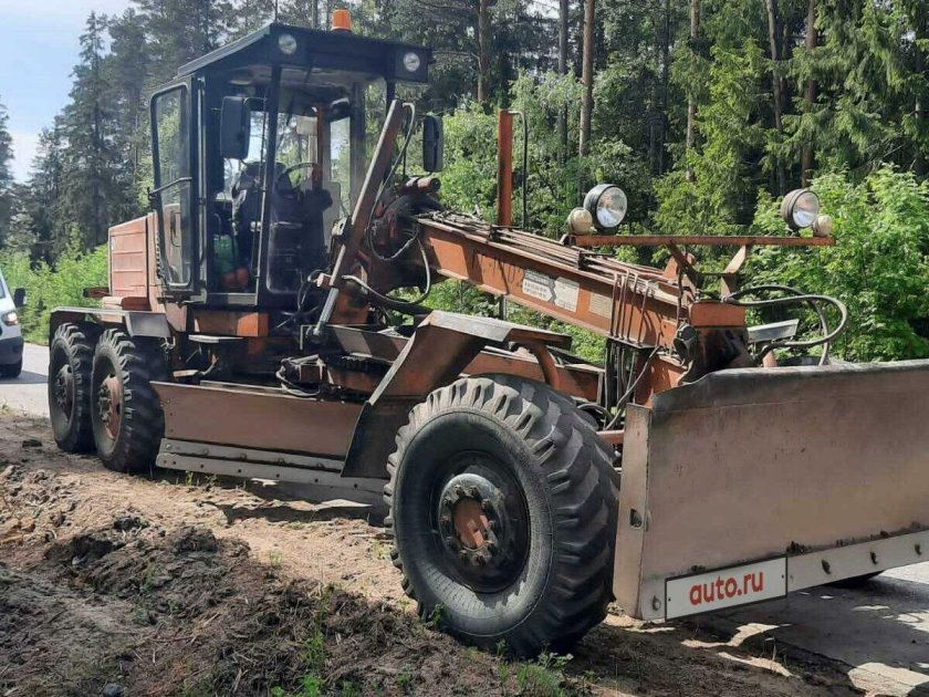 Автогрейдер гс 14 02