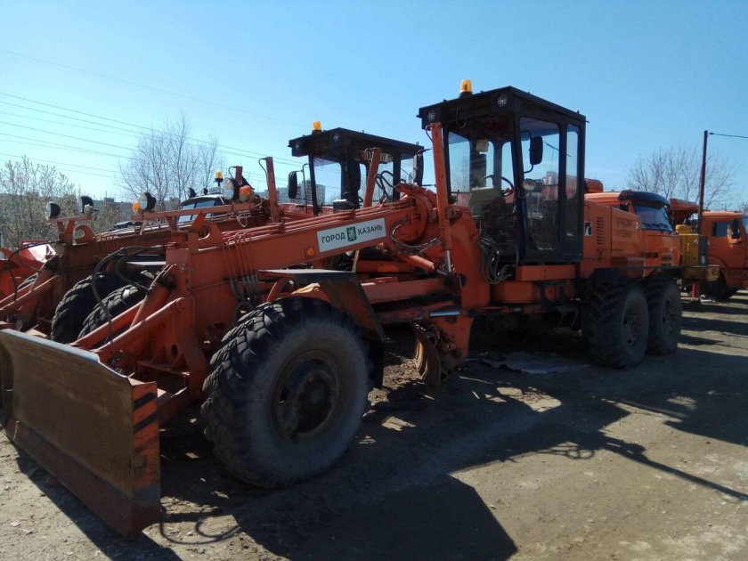 Грейдер ГС 14.02