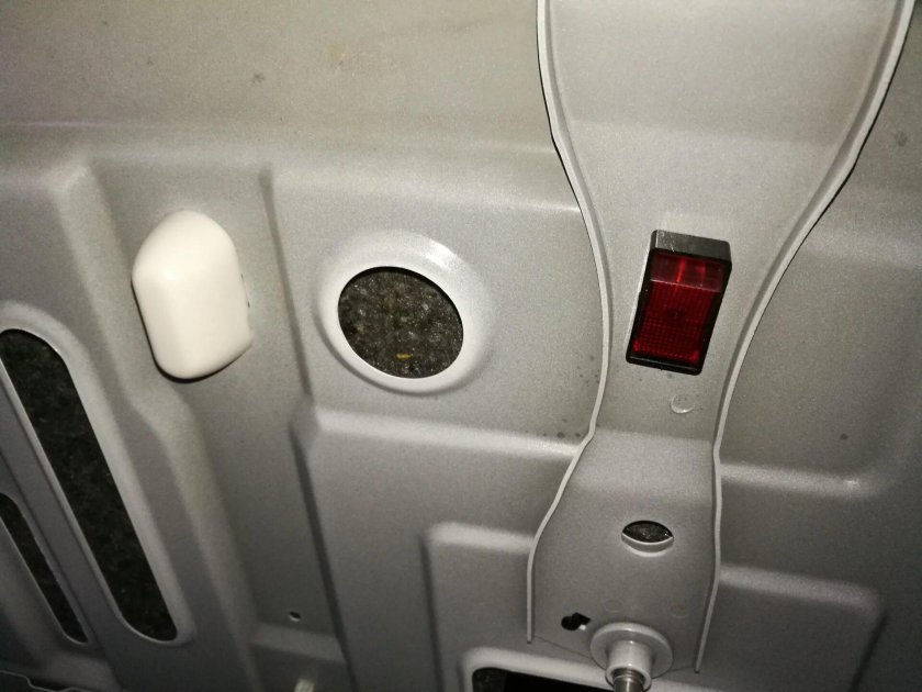 Багажник FAW Besturn b50