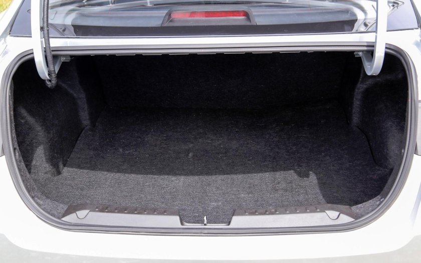 Багажник FAW Besturn b50