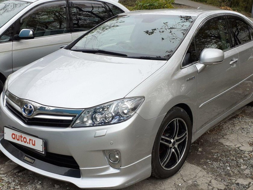 Тойота сай 2010