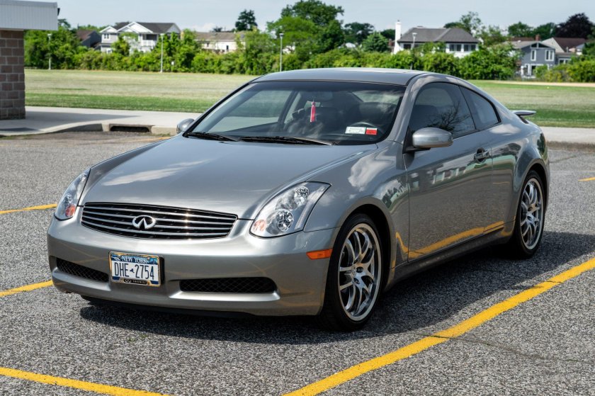 Infiniti g 35 coupe