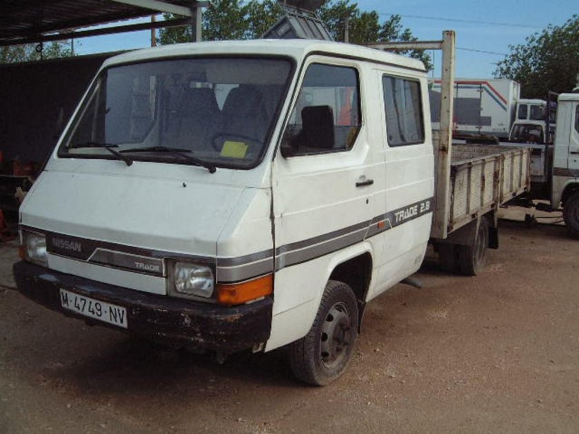 Ниссан траде