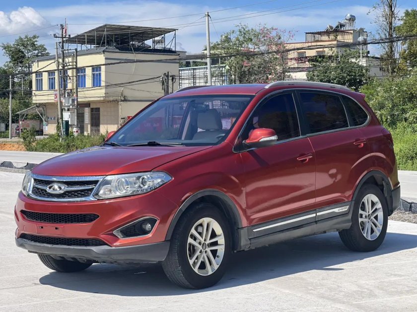 Автомобиль chery tiggo