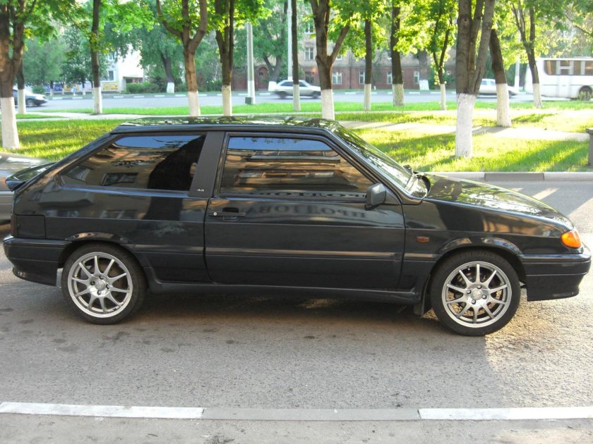 ВАЗ 2113 r15