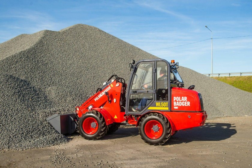 Погрузчик Polar Badger