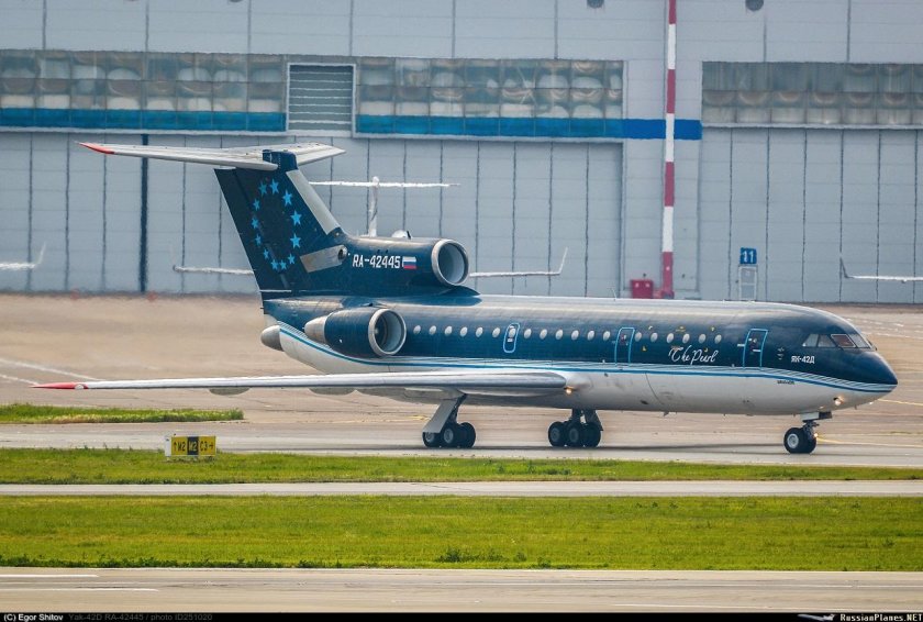 Як 42 Сириус Аэро