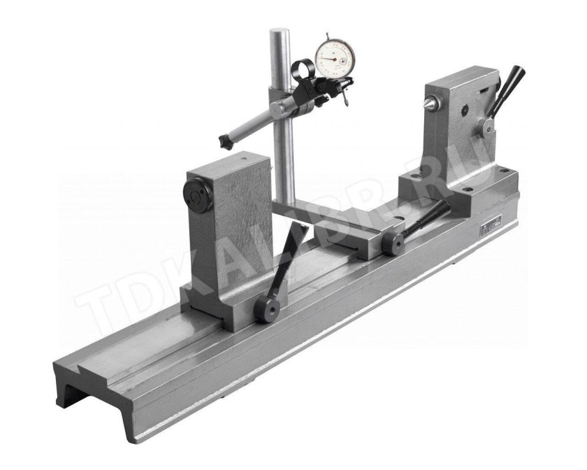 Прибор для измерения биения