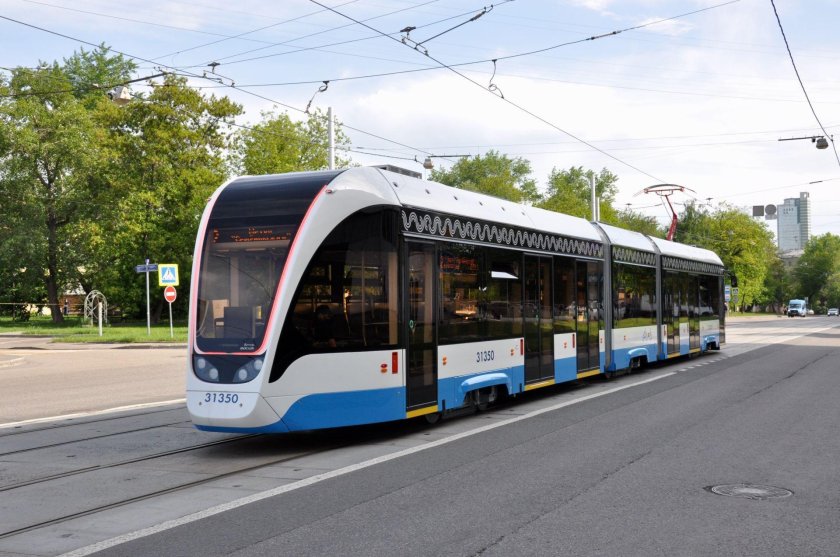 Трехсекционные трамваи Витязь-Москва