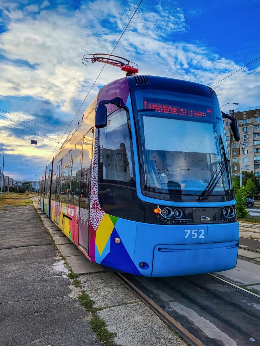 Pesa 71-414 перевозка трамваев
