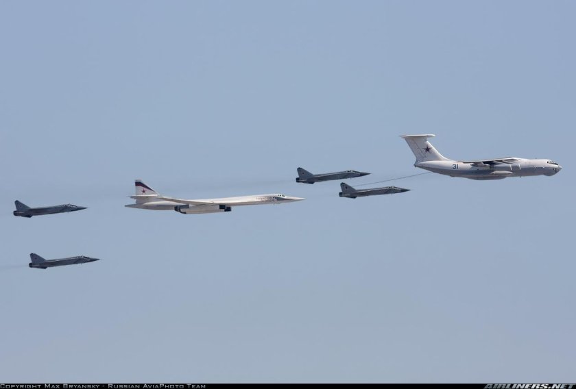 Ту-160 сверхзвуковой самолёт