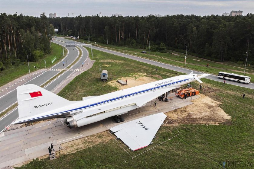 Ту 144 сверхзвуковой самолёт