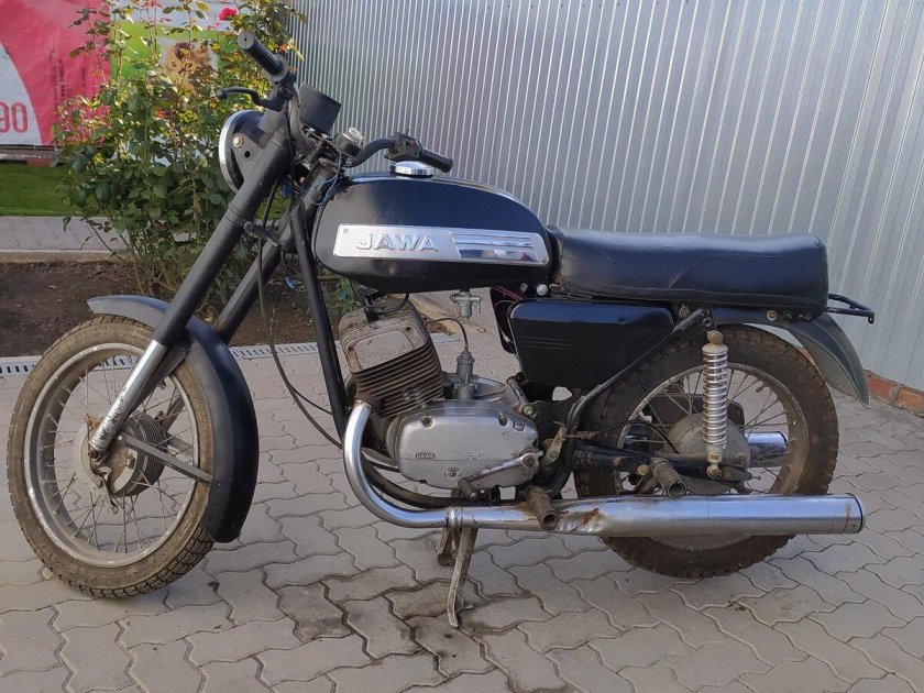 Мотоцикл ява 634