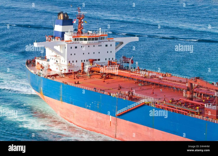 Система подогрева груза на танкерах