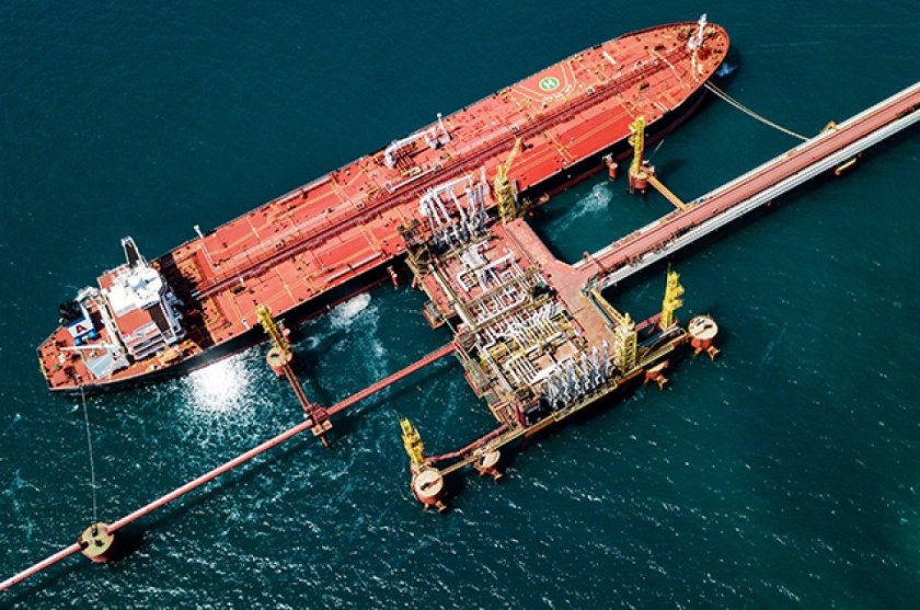 Нефтяной танкер