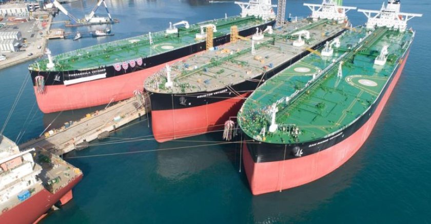 VLCC танкер