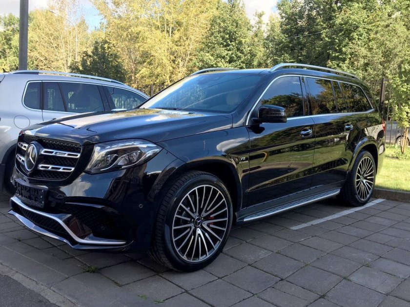 Мерседес ГЛС 63