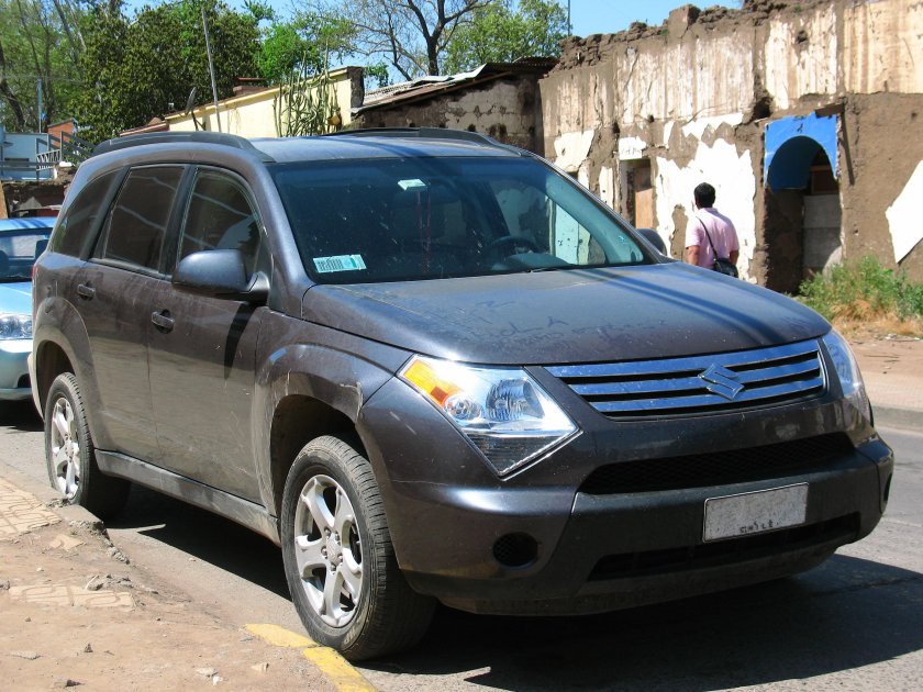 Сузуки xl7 2022