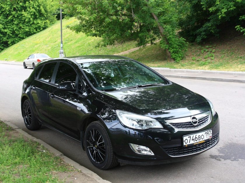 Opel Astra j 1.6