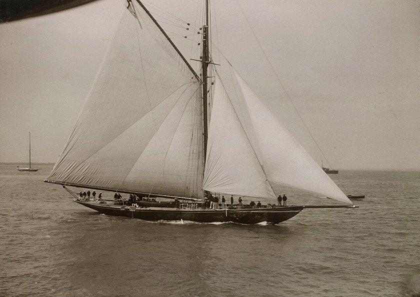 Императорская яхта Александрия